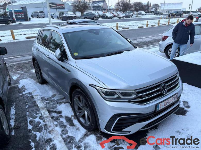 VOLKSWAGEN Tiguan Tiguan R-Line Business Premium 2.0 TDI SCR 110 kW (150 ch) 7 vitesses DSG #1
