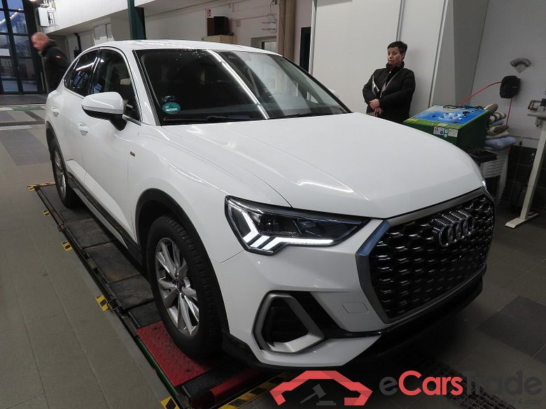 Audi Q3 Sportback (F3N)(08.2019->) DE - SUV5 35 1.5 TFSI EU6d, S line (EURO 6d), 2020 - 2022 #2