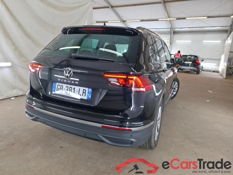 VOLKSWAGEN Tiguan / 2020 / 5P / SUV 2.0 TDI 150 DSG7 Life Business #3