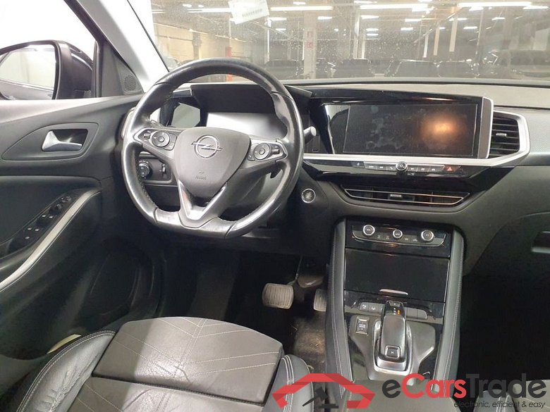 Opel Grandland 1.5 Turbo D S/S AT8 Business Elegance 5d #3