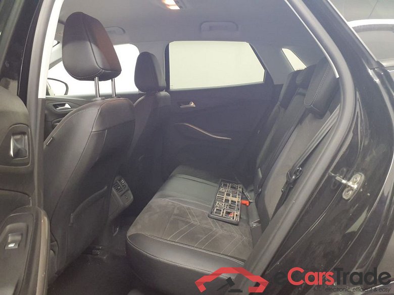Opel Grandland 1.5 Turbo D S/S AT8 Business Elegance 5d #6