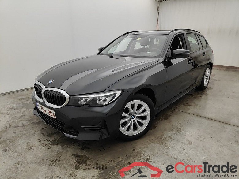 BMW 3 Reeks Touring 318dA (100 kW) 5d