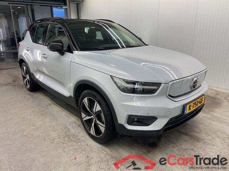 VOLVO XC40 Recharge P8 AWD RDes #5