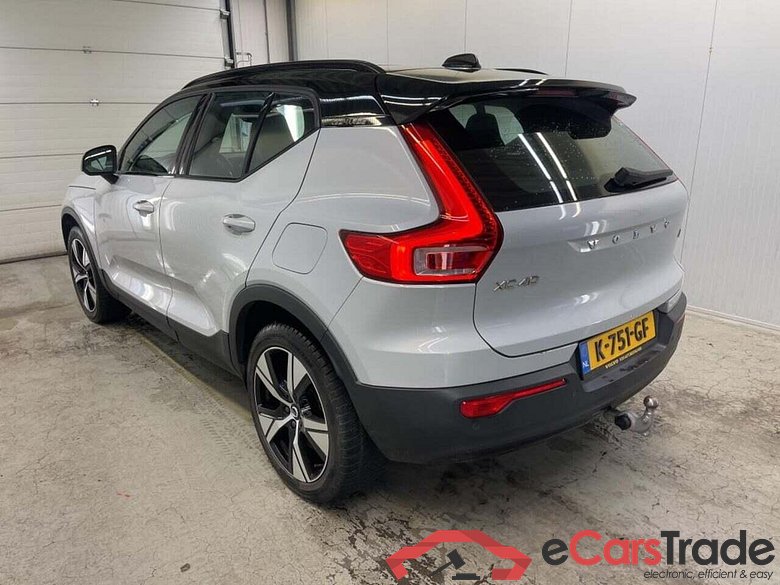 VOLVO XC40 Recharge P8 AWD RDes #6