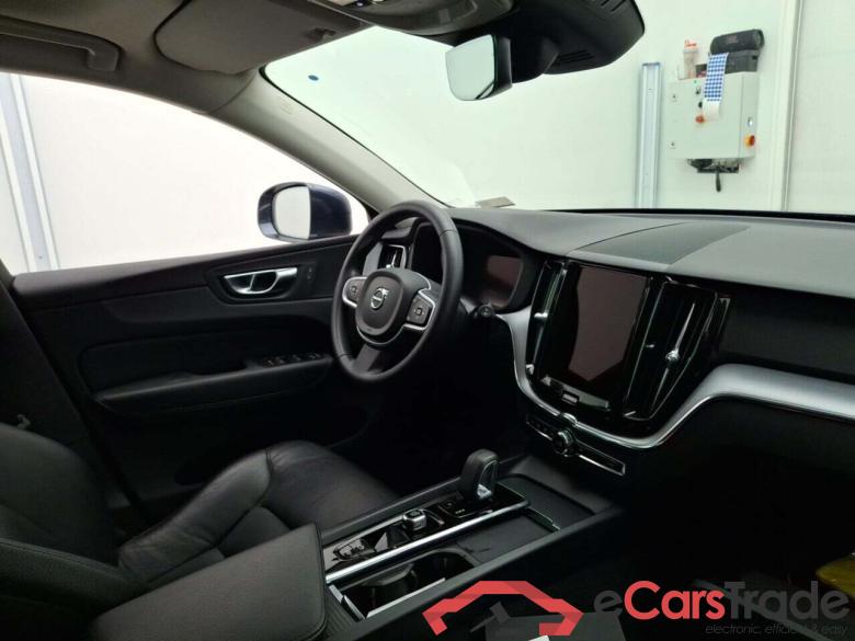 VOLVO XC60 B4 MOMENTUM PRO AUT #3