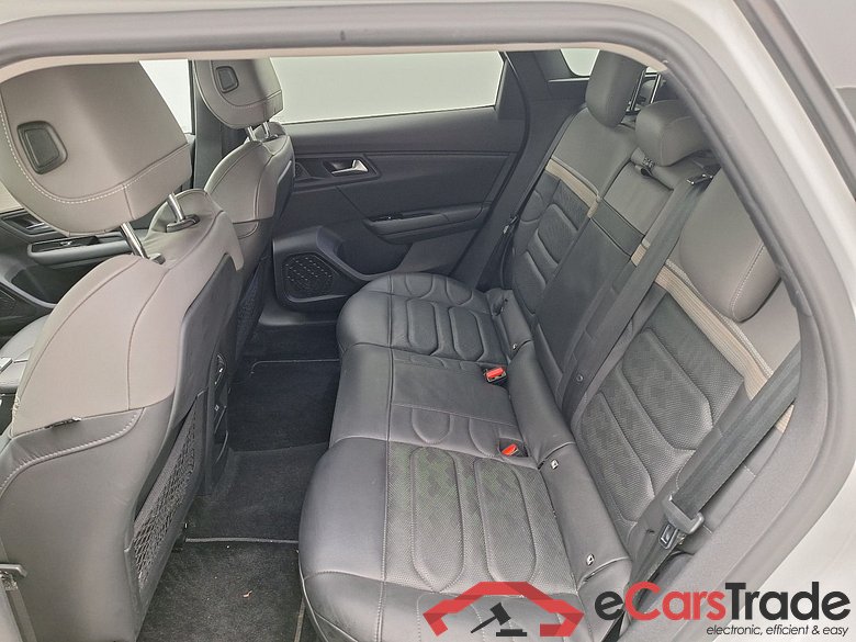 Citroën, C5 X '21 PHEV, Citroën C5 X Hybrid 225 e-EAT8 Shine Pack 5d #4