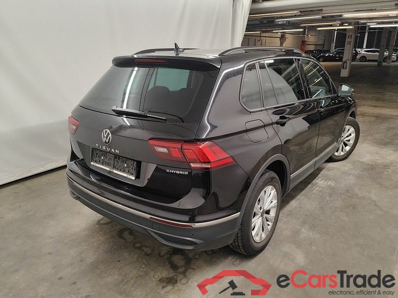 Volkswagen Tiguan 1.4 eHybrid DSG Life 5d #2