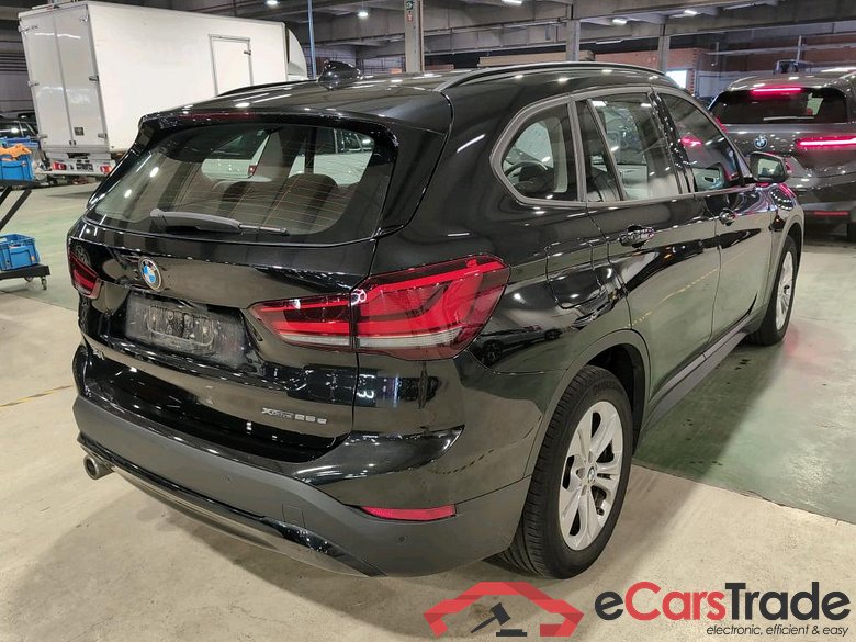 BMW X1 1.5 XDRIVE25E (162KW) #4