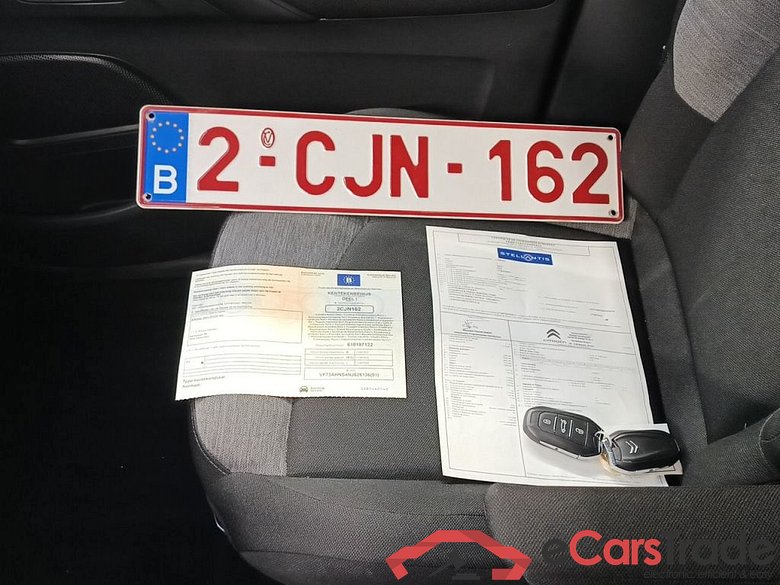 Citroën Grand C4 Spacetourer 1.2 PureTech 130 S&S EAT8 Feel 5d #4