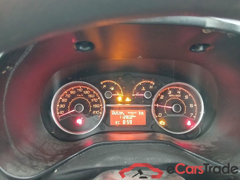 FIAT Doblò Cargo/2015/4P/furgón derivado de turismo Cargo SX 1.3 Mjet 70 kW (95 CV) #4