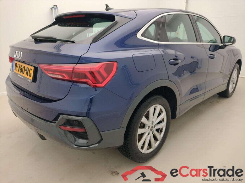 AUDI Q3 Sportback 35 TFSI Adv Edition #2