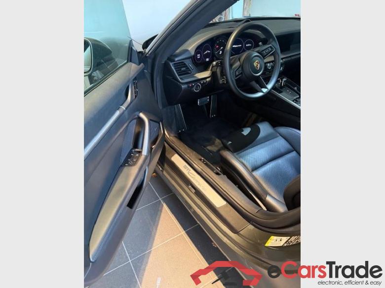 PORSCHE 911 Carrera 2 Carrera #6