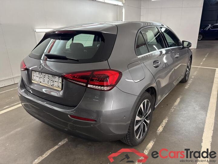 Mercedes A-Klasse A-Klasse A 250 e Business Solution (PHEV) 160kW/218pk  5D/P Auto-8 #4