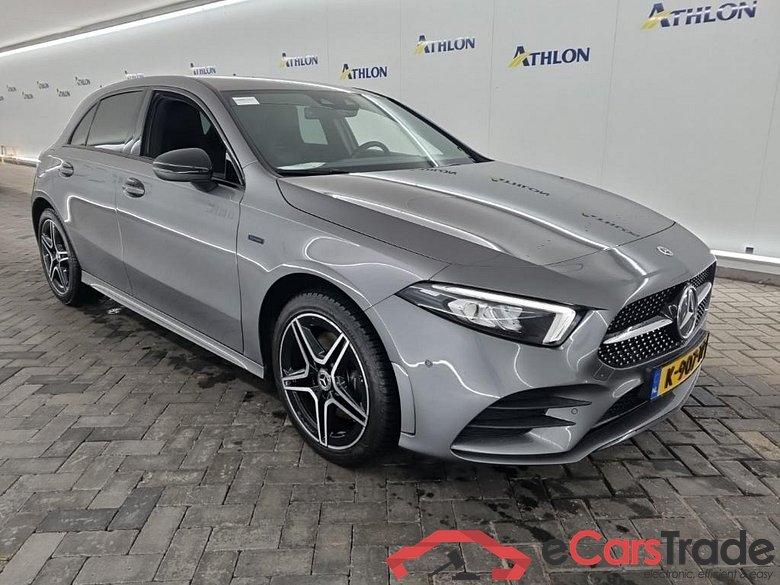 MERCEDES-BENZ A-klasse A 250 e 8G-DCT Business Sol AMG Limited 5D 160kW #2