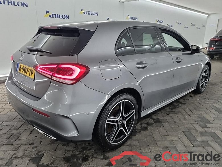 MERCEDES-BENZ A-klasse A 250 e 8G-DCT Business Sol AMG Limited 5D 160kW #3