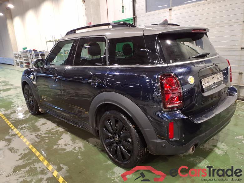 MINI COUNTRYMAN 1.5 COOPER S E 4WD AUTO #2