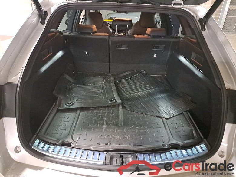 Toyota Corolla Touring Sports 1.8 e-CVT Aut. LED Navi 1/2 Sport-Leather KeylessGo Camera Klima PDC ... #6