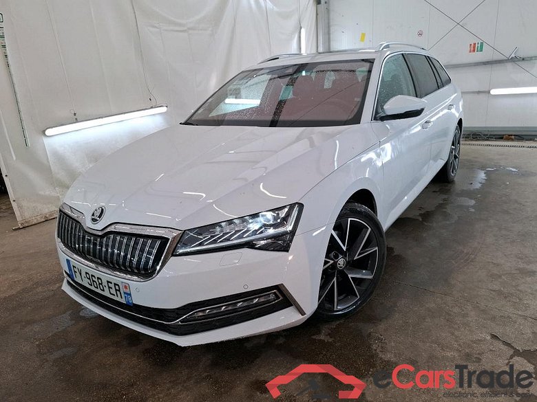 SKODA Superb Combi / 2019 / 5P / Break 1.4 TSI PHEV 218ch DSG6 Laurin & Klement #1
