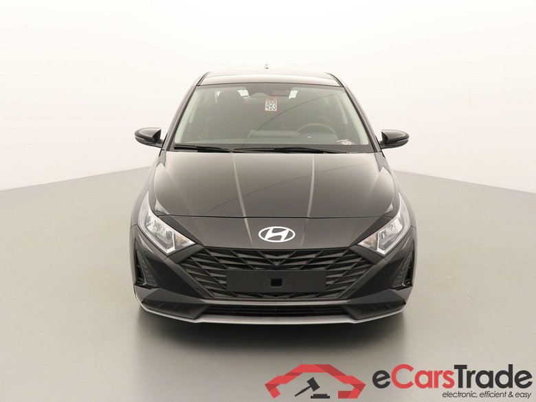 Hyundai i20 Smart 1.2 GASOLINE 79hp #3