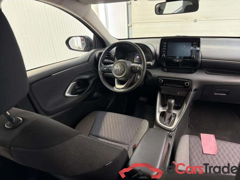 TOYOTA Yaris 1.5 Hyb. Active #3