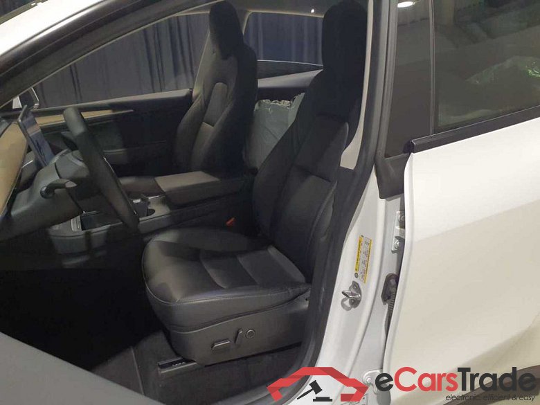 Tesla Model Y (01.2021->), Dual, Maximale Reichweite Dual AWD, 2021 - 2025 #6