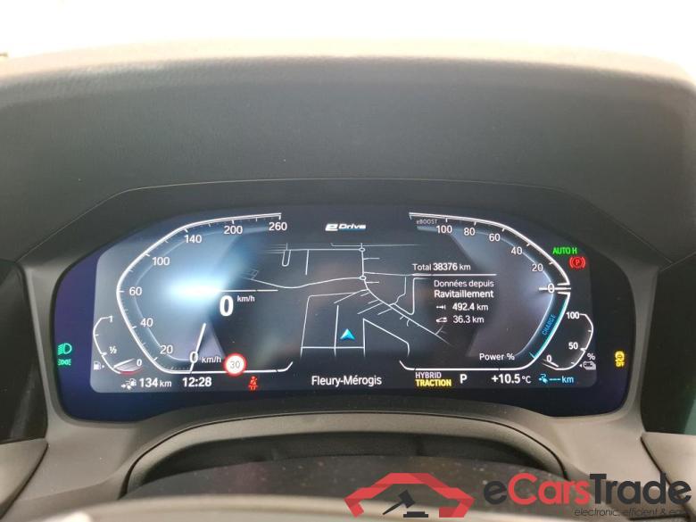 BMW Série 3 Touring / 2019 / 5P / Break 330e 292ch Business Design BVA8 Hybride #6