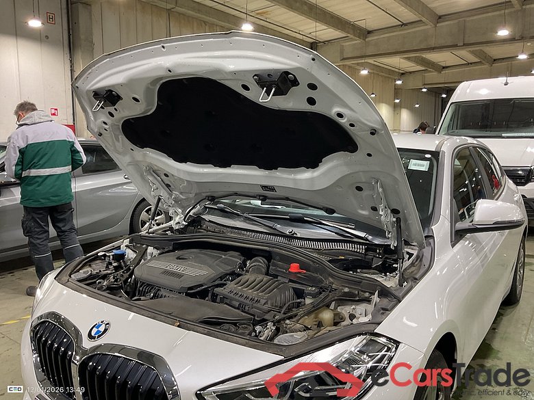 BMW 1 SERIES HATCH 1.5 116IA (80KW) #6