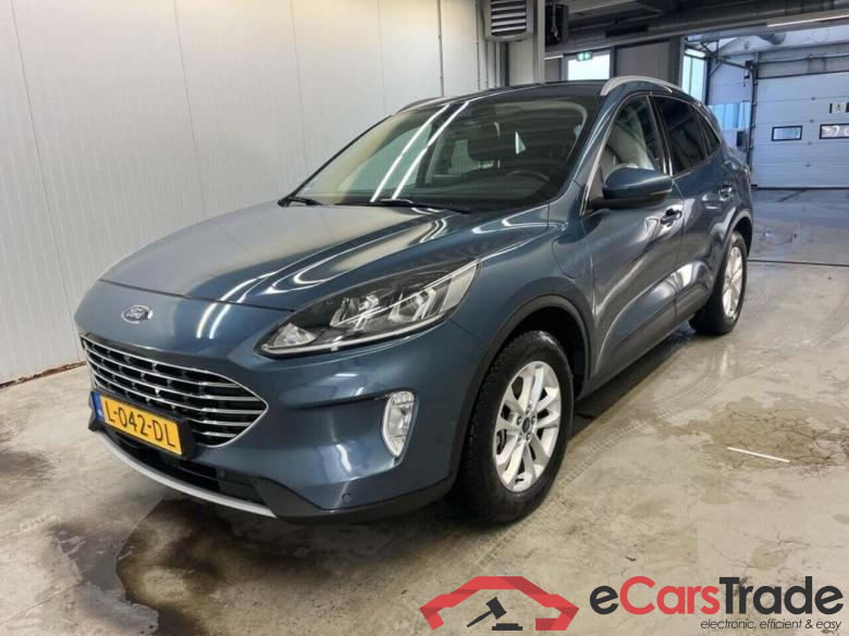 FORD KUGA 2.5 PHEV Titanium