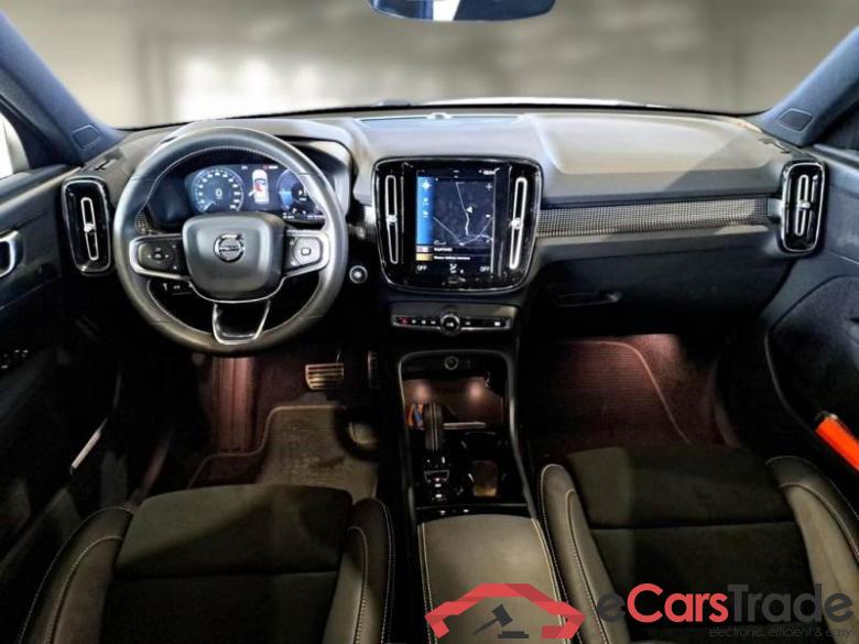 VOLVO XC40 / 2017 / 5P / SUV T5 TWIN ENGINE GEARTRONIC R-DESIGN #3