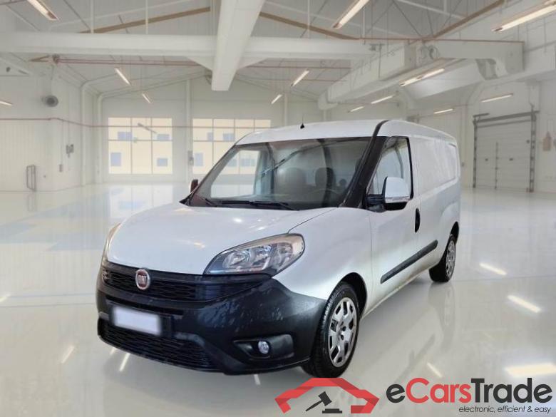FIAT DOBLÒ CARGO / 2014 / 4P / VETT. FURGONATA MAXI 1.6 MJET 16V 120CV SX 3POSTI EURO 6 #1