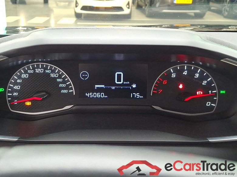 PEUGEOT 2008 1.2 PureTech Active #4