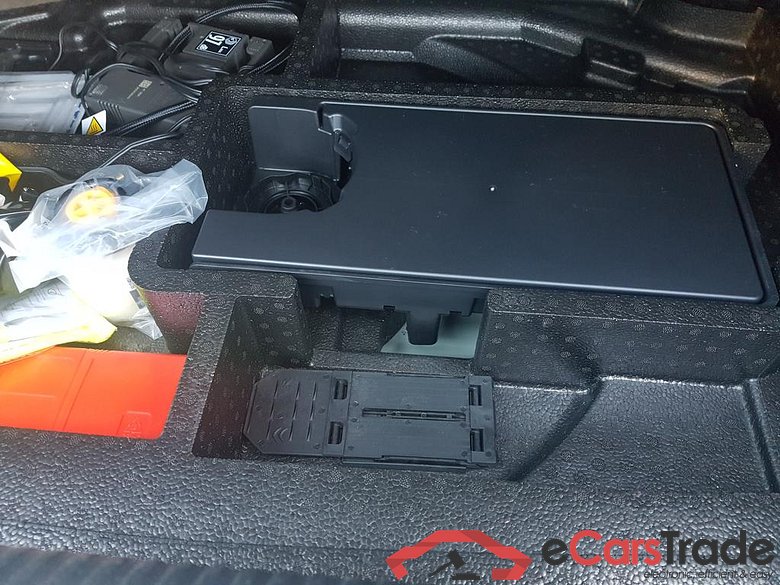 PEUGEOT 308 1.2 PureTech Allure S&S (EU6.4) #5