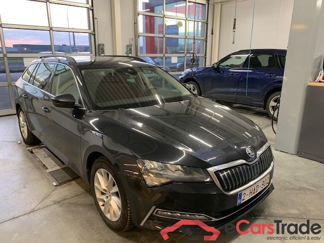 SKODA Superb Combi Superb Wagon Ambition 1,4 TSI iV 160 kW 6-speed automat. #5