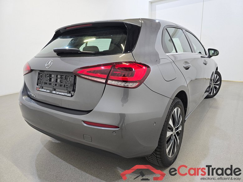 Mercedes A 250e Plug-In Hybrid Aut. LED-Xenon Widescreen Navi Sport-Leather KeylessGo Camera Klima PDC ... #4