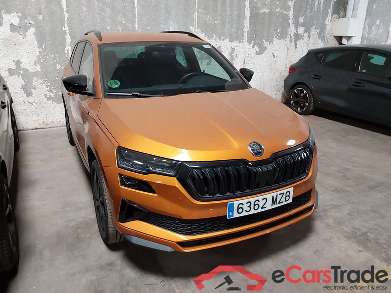 SKODA Karoq 2.0 TDI 110kW 150cv DSG Automático Sportline #1