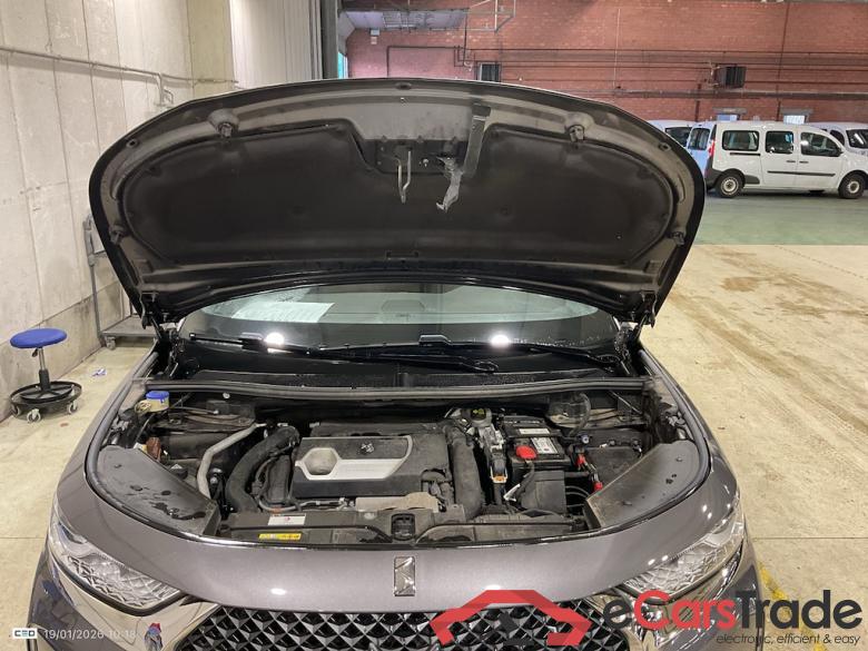 DS AUTOMOBILES DS 7 CROSSBACK 1.6 PURETECH 180 BASTILLE + AUTO #6