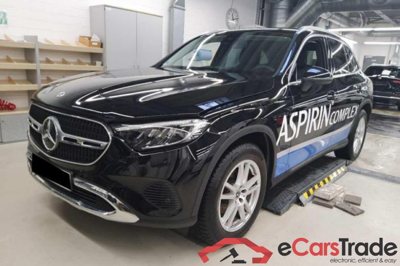 Mercedes-Benz GLC (BM 254)(06.2022->) DE - SUV5 GLC 200 EU6d, Avantgarde 4Matic (EURO 6d), 2022 - 2024 #1