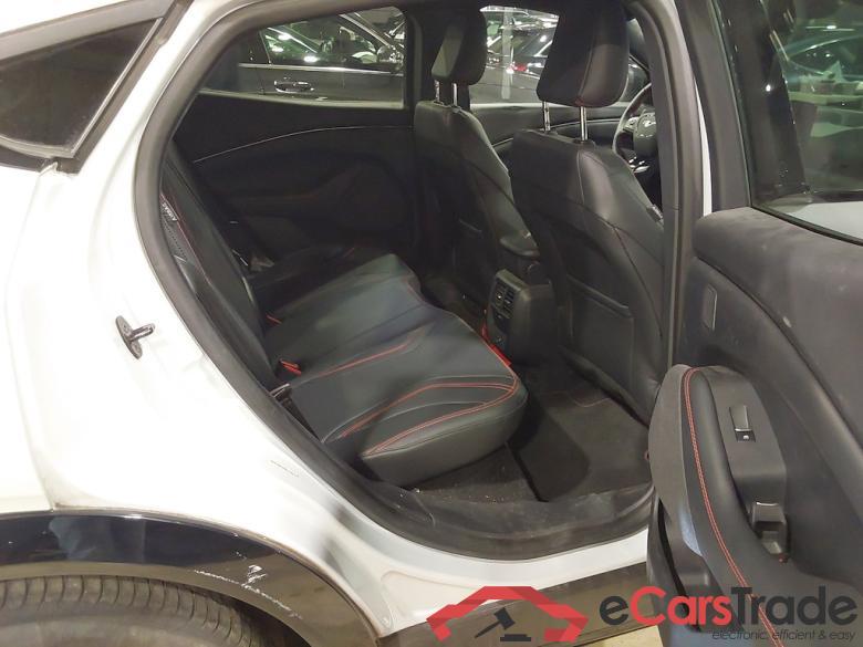 FORD MUSTANG MACH-E BEV 99KWH 216KW EXT. RANGE PREMIUM RWD #5