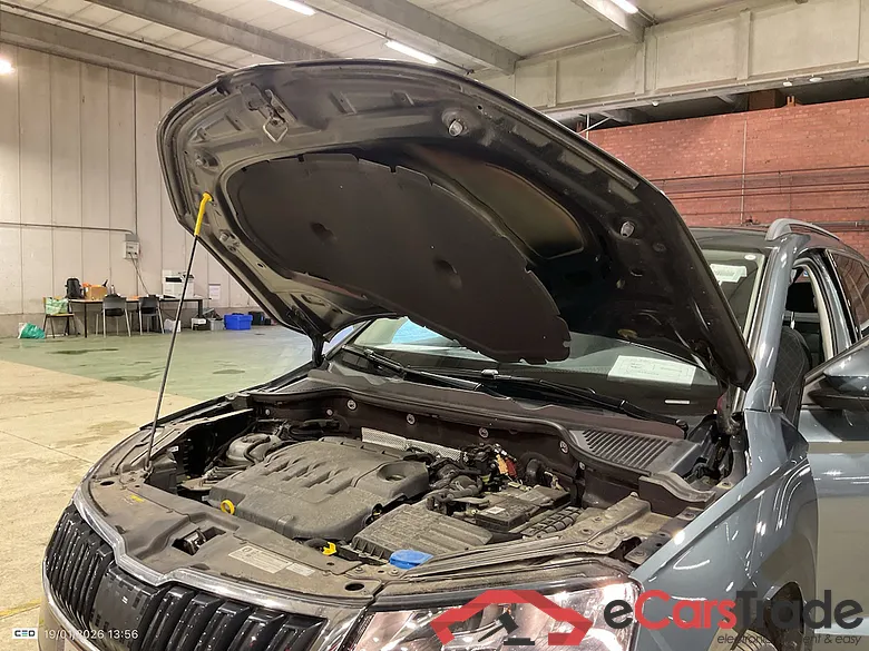 SKODA KAROQ DIESEL 1.6 CR TDi SCR Ambition #6