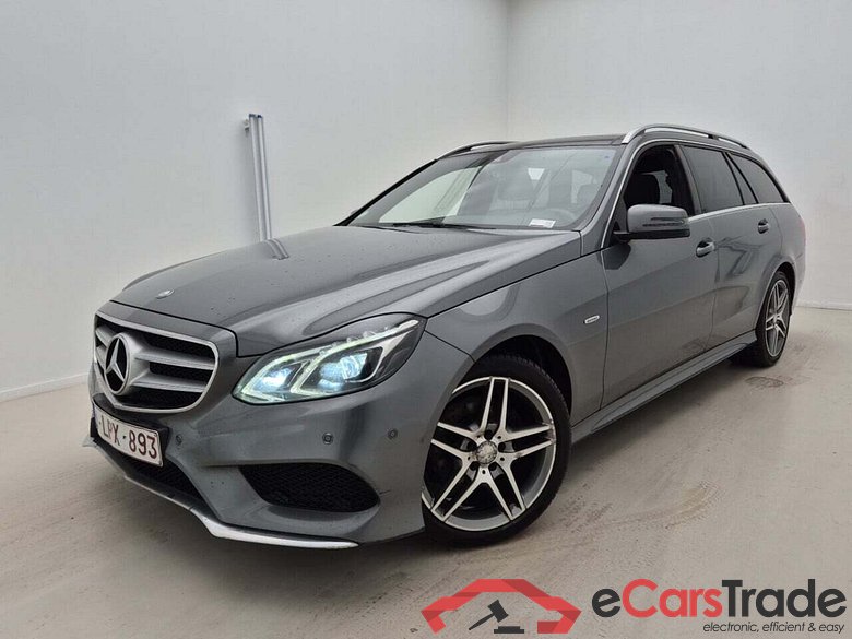 Mercedes E220 CDI BLUETEC AMG Ext. LED-Xenon Pano Navi Leather Camera Klima PDC ... #1