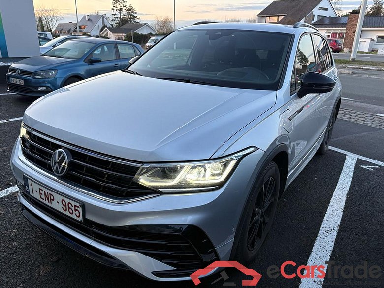 VOLKSWAGEN Tiguan eHybrid (PHEV) Tiguan R-Line Business Premium 1.4 TSI eHybrid 110 kW (150 ch) 6 vitesses DSG #1