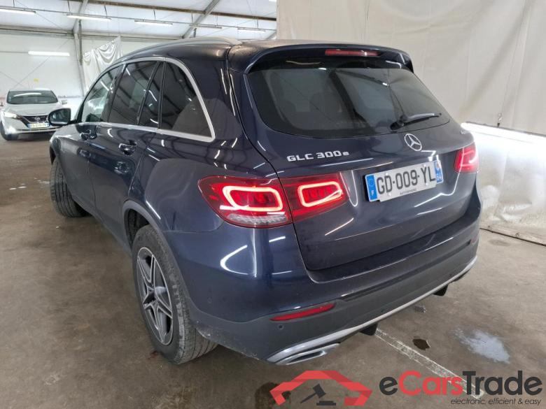 MERCEDES-BENZ GLC / 2019 / 5P / SUV 2.0 GLC 300 E AMG LINE 4MATIC #2