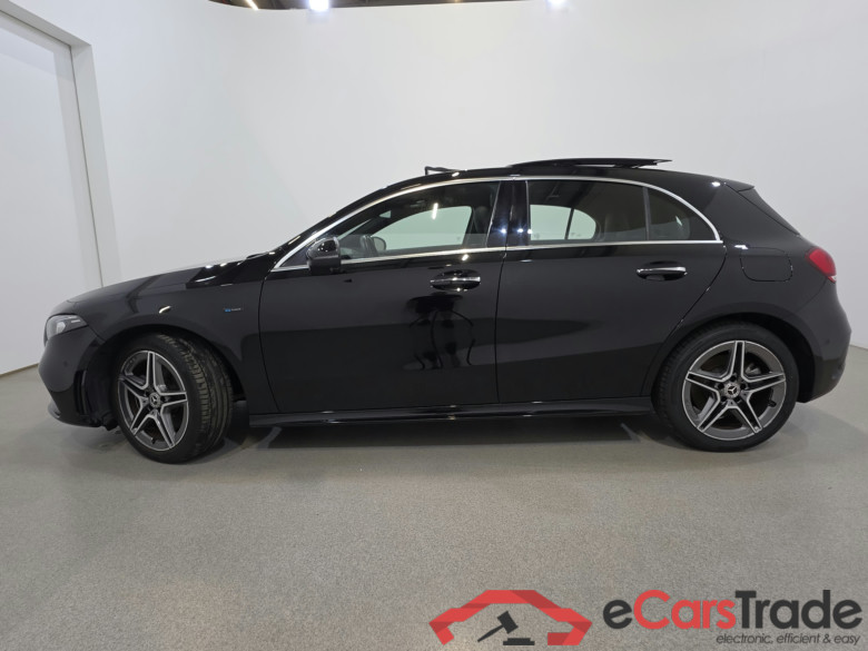 Mercedes A 250e Plug-In Hybrid AMG Aut. Pano LED-Multibeam Widescreen Burmester Ambient Navi 1/2 Sport-Leather-Alcantra KeylessGo Camera Klima PDC ... #2