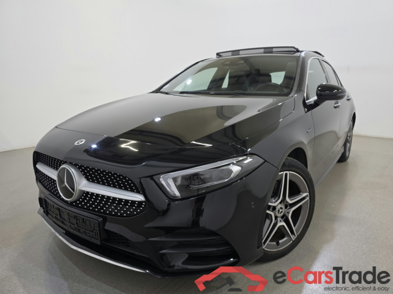 Mercedes A 250e Plug-In Hybrid AMG Aut. Pano LED-Multibeam Widescreen Burmester Ambient Navi 1/2 Sport-Leather-Alcantra KeylessGo Camera Klima PDC ...