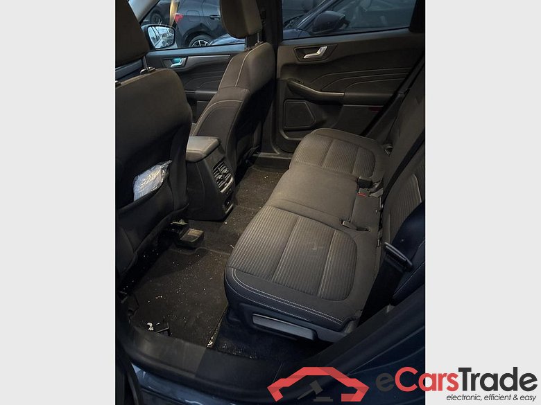 FORD Kuga Kuga 1.5 EcoBoost FWD Titanium (EU6d) #3