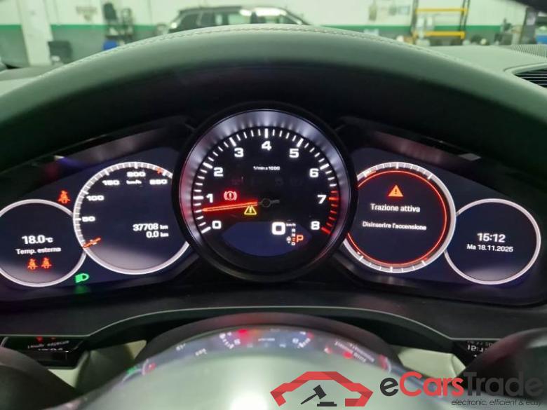 PORSCHE CAYENNE COUPE / 2019 / 5P / SUV 3.0 V6 #4