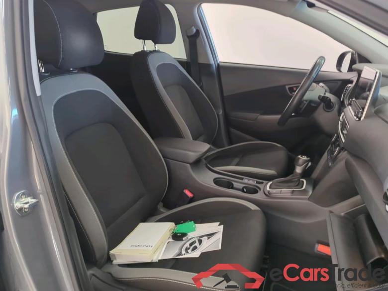 Hyundai KONA 1.6 GDI HEV Fashion 5d #3