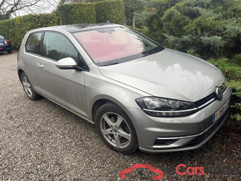 VOLKSWAGEN Golf VII Golf CL 1.6 TDI 85 kW (115 ch) 5 vitesses manuel #1