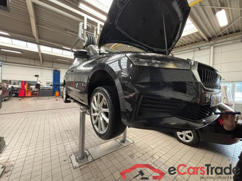 SKODA Fabia Fabia 1.0i Ambition