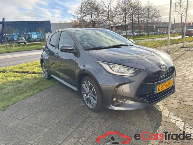 TOYOTA YARIS 1.5 Hybrid 130 Executive #2